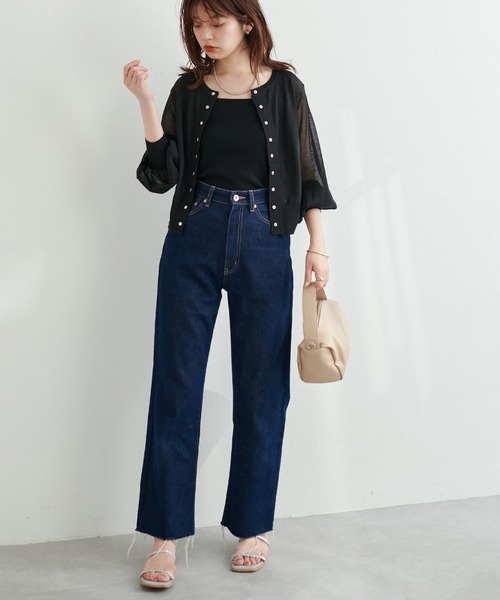 natural couture(ナチュラルクチュール)の「コーデに旬をプラス ドット釦シアーカーディガン(カーディガン/ボレロ・レディース・オフホワイト/ブラック/レッド/パープル/サックスブルー/ピンク/グリーン・FREE)」の13枚目の写真