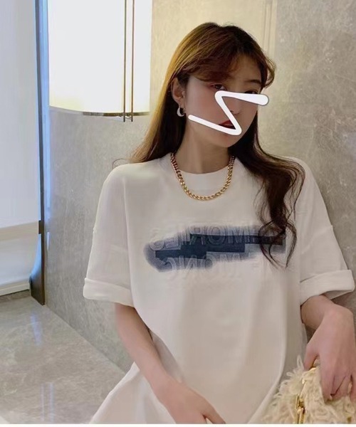 CELESTE RANA(セレステラナ)の「CELESTE RANA 韓国ルーツ プリントTシャツ(Tシャツ/カットソー・レディース・ブラック/グレー/レッド/ピンク/イエロー/ブルー/ブラック系その他/グリーン/ブラック系その他2/ミント/グレー系その他/ホワイト/ホワイト系その他6/ホワイト系その他7/ホワイト系その他2/ホワイト系その他3/ホワイト系その他4/ホワイト系その他5/ホワイト系その他/グレー系その他2/ブラック系その他3/ホワイト系2/ピンク系その他/ホワイト系3/ホワイト系/ベージュ/カーキ/ホワイト系1/ホワイト系4/ブラック系その他4/ブラック系その他5/ホワイト系5・F)」の5枚目の写真