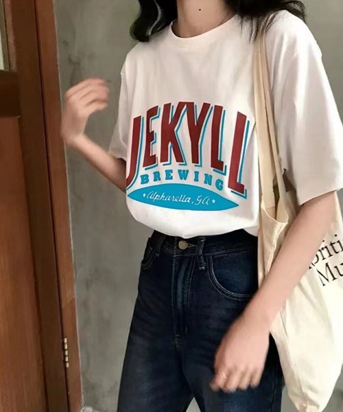 CELESTE RANA(セレステラナ)の「CELESTE RANA 韓国ルーツ プリントTシャツ(Tシャツ/カットソー・レディース・ブラック/グレー/レッド/ピンク/イエロー/ブルー/ブラック系その他/グリーン/ブラック系その他2/ミント/グレー系その他/ホワイト/ホワイト系その他6/ホワイト系その他7/ホワイト系その他2/ホワイト系その他3/ホワイト系その他4/ホワイト系その他5/ホワイト系その他/グレー系その他2/ブラック系その他3/ホワイト系2/ピンク系その他/ホワイト系3/ホワイト系/ベージュ/カーキ/ホワイト系1/ホワイト系4/ブラック系その他4/ブラック系その他5/ホワイト系5・F)」の9枚目の写真