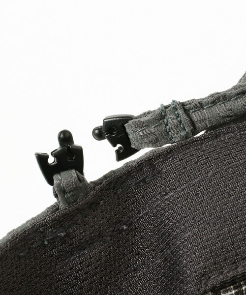 こども ビームス（コドモビームス）の「THE NORTH FACE / サマー クーリング キャップ 22（50～56cm）（キャップ・キッズ・チャコールグレー/ネイビー・ONE SIZE）」の6枚目の写真