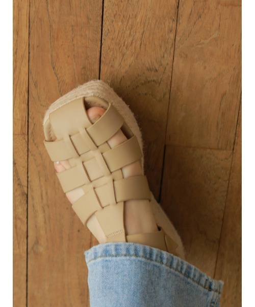 AMAIL(アマイル)の「Pechi open sandal(サンダル・レディース・ベージュ/ブラック・S/M/L)」の5枚目の写真