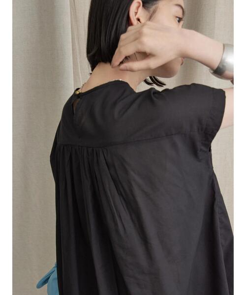 AMERICAN HOLIC（アメリカンホリック）の「フロントピンタックブラウス（シャツ/ブラウス・レディース・ブラック/オレンジ・M/L）」の8枚目の写真