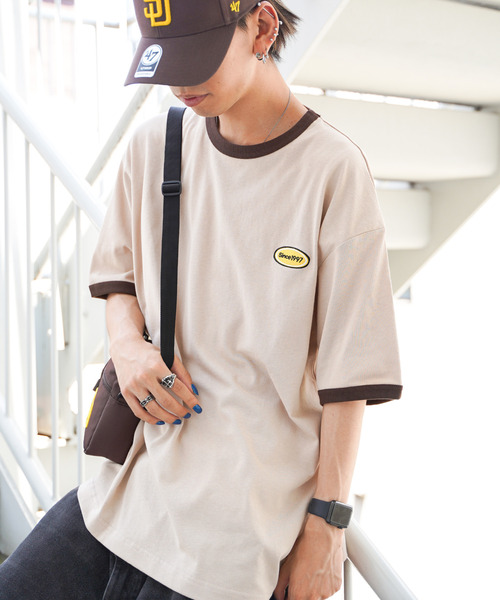 VENCEEXCHANGE(ヴァンスエクスチェンジ)の「ワンポイントリンガーTシャツ(Tシャツ/カットソー・メンズ・ホワイト/チャコールグレー/ベージュ/ブルー・フリー)」の16枚目の写真