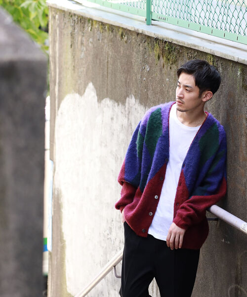 BEAMS(ビームス)の「BEAMS / アーガイル シャギー カーディガン(カーディガン/ボレロ・メンズ・オリーブ/バーガンディー・S/M/L/XL)」の5枚目の写真