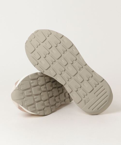 NEW BALANCE（ニューバランス）の「57/40（スニーカー・メンズ・ブラック/ベージュ/グレー・22.5cm/23.5cm/24.5cm/25.5cm/26.5cm/27.5cm/28.5cm/30.0cm/23.0cm/24.0cm/25.0cm/26.0cm/27.0cm/28.0cm/29.0cm）」の5枚目の写真