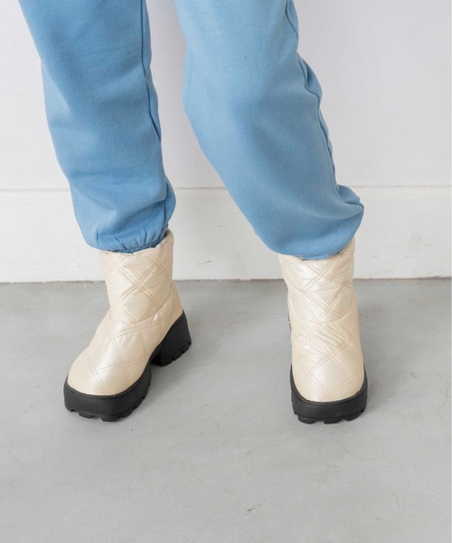 Casselini（キャセリーニ）の「Casselini(キャセリーニ)キルティングブーツ（ブーツ・レディース・ブラック/カーキ/ブルー/アイボリー・M/L）」の19枚目の写真