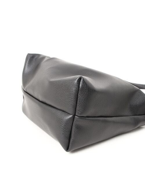 ehka sopo(エヘカソポ)の「ワンハンドルショルダーバッグ(ショルダーバッグ・レディース・ブラック/オフホワイト/グリーン・フリ-)」の19枚目の写真