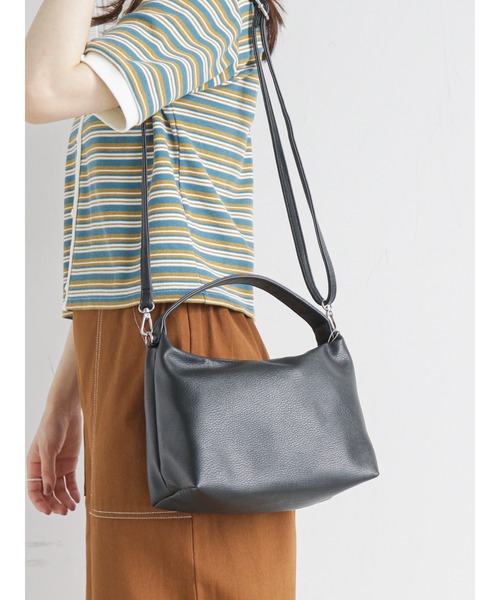 ehka sopo(エヘカソポ)の「ワンハンドルショルダーバッグ(ショルダーバッグ・レディース・ブラック/オフホワイト/グリーン・フリ-)」の13枚目の写真