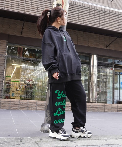 STAY GOLD(ステイゴールド)の「STAYGOLD ロゴ スウェットパンツ【セットアップ対応】/ ワイドパンツ パンツ(スウェットパンツ・メンズ・ブラウン/ブラック/ホワイト系・FREE)」の8枚目の写真