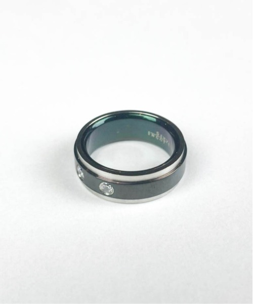 ARCHIVER(アーカイバ)の「【W】【it】【サージカルステンレス316L】金属アレルギー対応7mm バイカラージルコニアリング(リング・メンズ・シルバー×ブラック・7号/9号/11号/13号/15号/19号/22号)」の3枚目の写真
