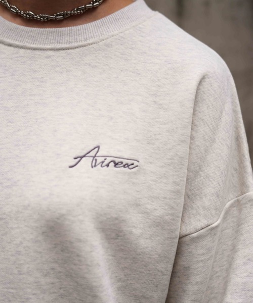 AVIREX（アヴィレックス）の「AVIREX GRAPHIC CREW SWEAT/ アヴィレックスグラフィッククルースウェット（スウェット・レディース・その他5/カーキ系2/チャコール/ピンク・F）」の15枚目の写真