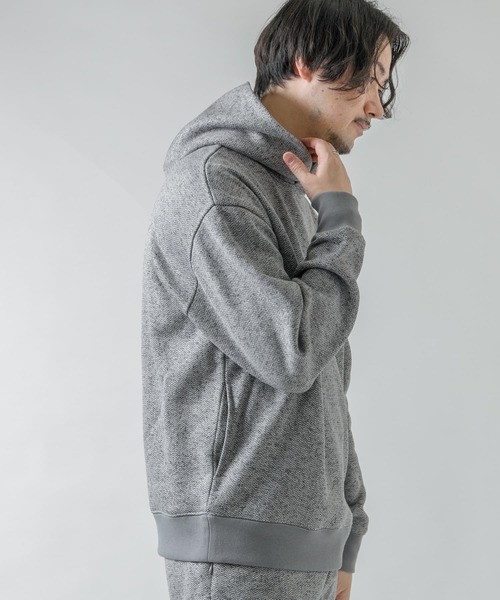 URBAN RESEARCH ROSSO MEN（アーバンリサーチロッソメン）の「『XLサイズあり』『抗菌/防臭』セーターフリースパーカー（パーカー・メンズ・ネイビー/グレー/ブラック/チャコールグレー・SMALL/MEDIUM/LARGE/X-LARGE）」の16枚目の写真