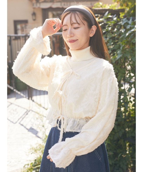 Areeam（アリーム）の「カットジャガードブラウス（シャツ/ブラウス・レディース・アイボリー/ラベンダー・FREE）」の5枚目の写真
