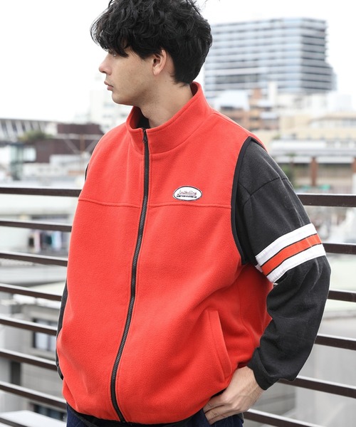 8(eight)(エイト)の「フリース配色ベスト(ベスト・メンズ・グリーン/オレンジ/ブルー/アイボリー/ブラック・LARGE/MEDIUM)」の1枚目の写真