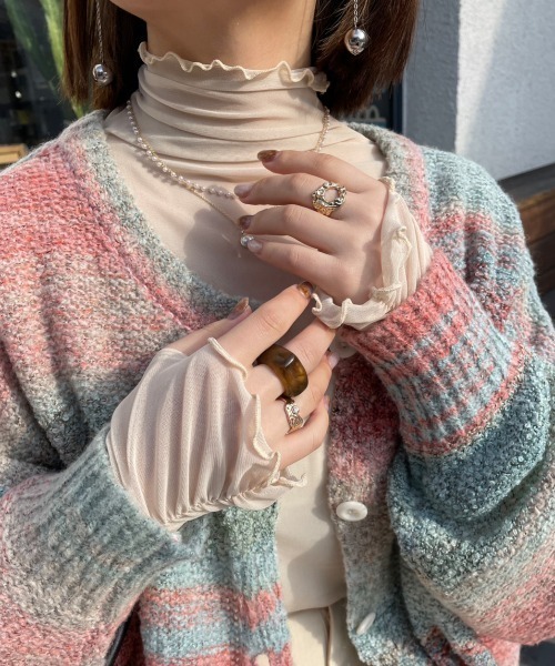 nemne store(ネンネストア)の「【低身長用サイズあり】指空きシアーハイネックロンT(Tシャツ/カットソー・レディース・ブルー/ブラック/アイボリー/ピンク/グリーン・SMALL/MEDIUM)」の9枚目の写真