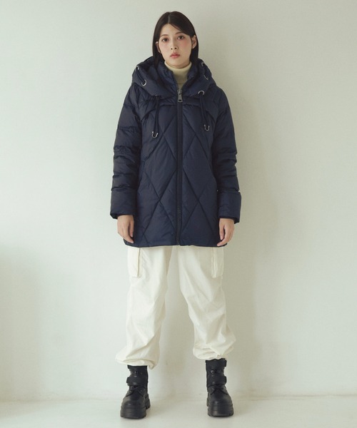 Filomo（フィローモ）の「[Filomo]洗えるダウンコートフード付き（ダウンジャケット/コート・レディース・カーキ/アイボリー/ブラック/ネイビー・L/M）」の17枚目の写真