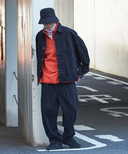 LOWRYS FARM（ローリーズファーム）の「デニムスリットジャケット　178361（デニムジャケット・メンズ・ブルー/ブラック・MEDIUM/LARGE）」の11枚目の写真