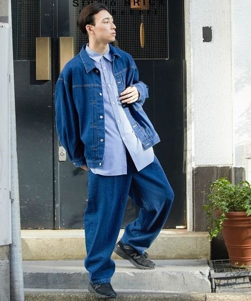 LOWRYS FARM（ローリーズファーム）の「デニムスリットジャケット