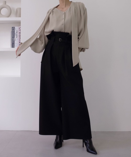 MIELI INVARIANT(ミエリインヴァリアント)の「Bowtie Georgette Blouse(シャツ/ブラウス・レディース・モカ/ホワイト/ブラック・FREE)」の12枚目の写真