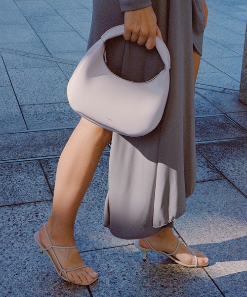 ADAM ET ROPE'（アダムエロペ）の「【YAHKI】HAND BAG(SMALL)（ハンドバッグ・レディース・ブラック/ブルー系その他4/オフホワイト/ラベンダー・FREE）」の8枚目の写真