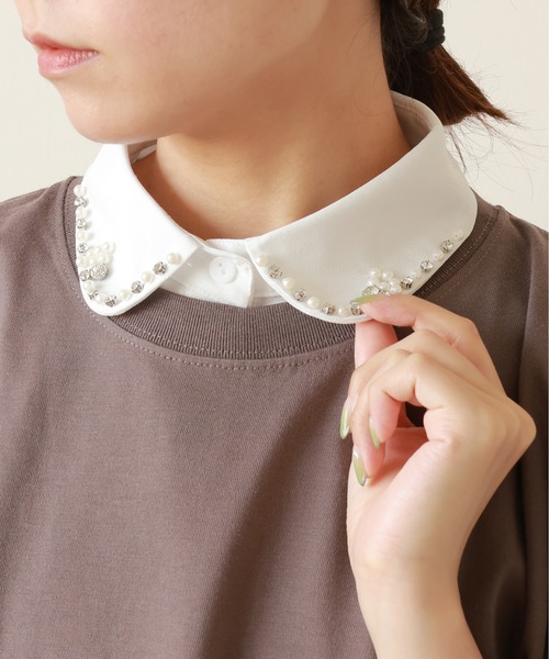 emesuelee（エメスーリー）の「ビーズ刺しゅう付け襟 きれいめ レイヤード レトロ（付け襟・レディース・ホワイト系2/ブラック系1/ホワイト/ブラック系2/ブラック/ホワイト系1/ブラック系5/ブラック系3/ホワイト系4/ブラック系4/ホワイト系3/ホワイト系5・フリー）」の6枚目の写真