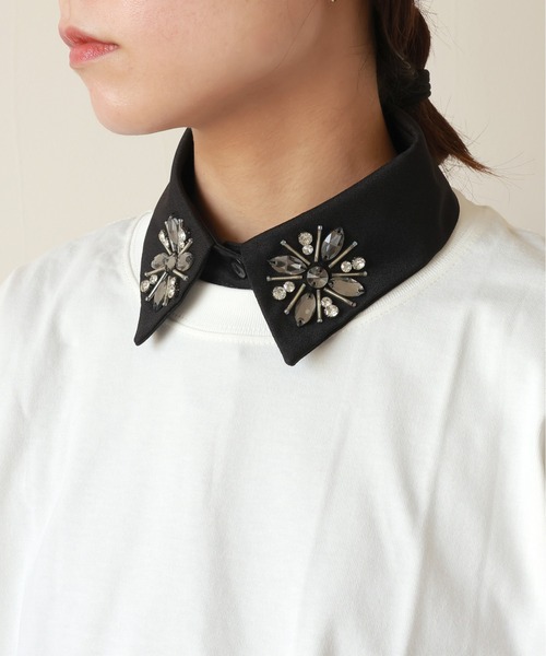 emesuelee（エメスーリー）の「ビーズ刺しゅう付け襟 きれいめ レイヤード レトロ（付け襟・レディース・ホワイト系2/ブラック系1/ホワイト/ブラック系2/ブラック/ホワイト系1/ブラック系5/ブラック系3/ホワイト系4/ブラック系4/ホワイト系3/ホワイト系5・フリー）」の11枚目の写真