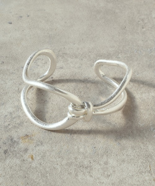 GOLDY（ゴールディ）の「メタル ノット クロス バングル（バングル/リストバンド・レディース・ゴールド/シルバー/ゴールド系その他/シルバー系その他・FREE）」の14枚目の写真