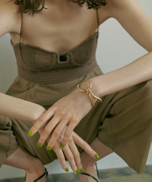 GOLDY（ゴールディ）の「メタル ノット クロス バングル（バングル/リストバンド・レディース・ゴールド/シルバー/ゴールド系その他/シルバー系その他・FREE）」の15枚目の写真