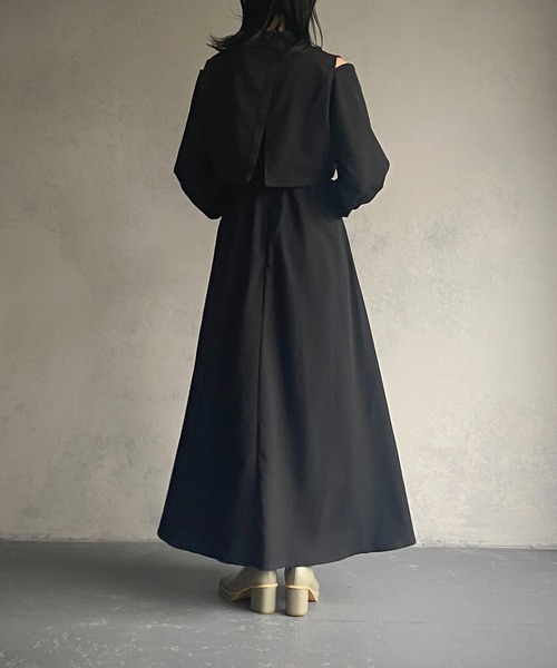 &g'aime（アンジェム）の「【&g’aime】シャーリングワンピース（ワンピース・レディース・ブラック/グレイッシュベージュ・FREE）」の15枚目の写真