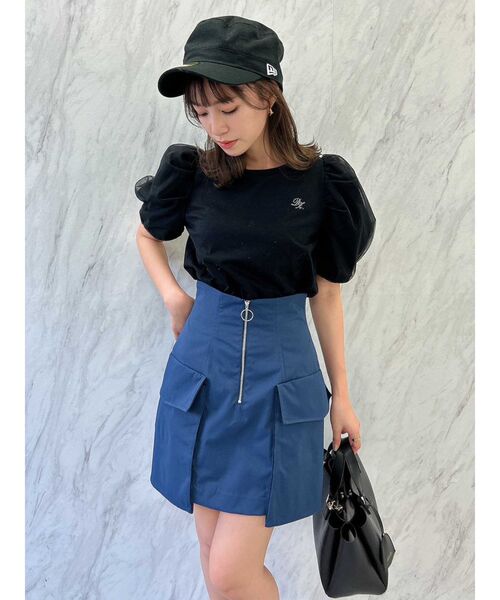 dazzlin(ダズリン)の「エンブロイダリーワンポイントTシャツ(Tシャツ/カットソー・レディース・ブラック/ベージュ/オフホワイト・FREE)」の16枚目の写真