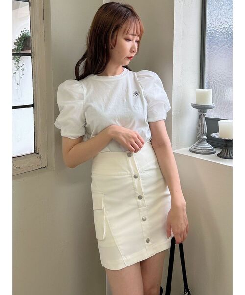 dazzlin(ダズリン)の「エンブロイダリーワンポイントTシャツ(Tシャツ/カットソー・レディース・ブラック/ベージュ/オフホワイト・FREE)」の13枚目の写真