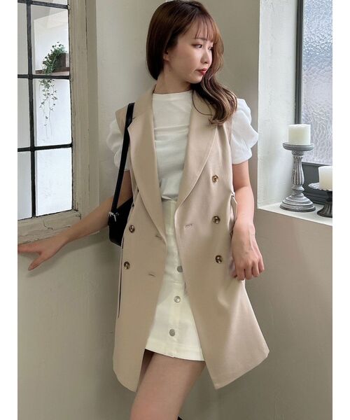 dazzlin(ダズリン)の「エンブロイダリーワンポイントTシャツ(Tシャツ/カットソー・レディース・ブラック/ベージュ/オフホワイト・FREE)」の17枚目の写真