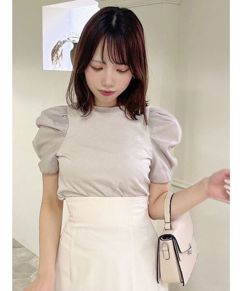 dazzlin(ダズリン)の「エンブロイダリーワンポイントTシャツ(Tシャツ/カットソー・レディース・ブラック/ベージュ/オフホワイト・FREE)」の22枚目の写真