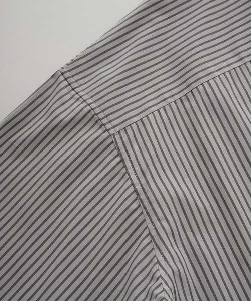 CALLNE（カルネ）の「【CALLNE】Loose Cotton Regular  Color Halfsleeve Shirt / ルーズコットン レギュラーカラー半袖シャツ（シャツ/ブラウス・メンズ・グレー系/ダークネイビー・M/L）」の16枚目の写真