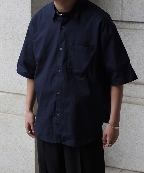 CALLNE（カルネ）の「【CALLNE】Loose Cotton Regular  Color Halfsleeve Shirt / ルーズコットン レギュラーカラー半袖シャツ（シャツ/ブラウス・メンズ・グレー系/ダークネイビー・M/L）」の11枚目の写真