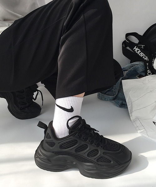 BENDER TOKYO（ベンダートウキョウ）の「ボリュームソール 厚底 テックスニーカー レースアップ ローカット トレーニングシューズ（スニーカー・メンズ・ブラック・27/26/25）」の21枚目の写真