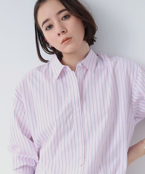 INDIVI（インディヴィ）の「◆【洗える/ストライプ】バックシャン デザインシャツ（シャツ/ブラウス・レディース・ピンク系その他/ネイビー系7/ブルー系2/ホワイト・05/12/13/38/34/15 ）」の4枚目の写真