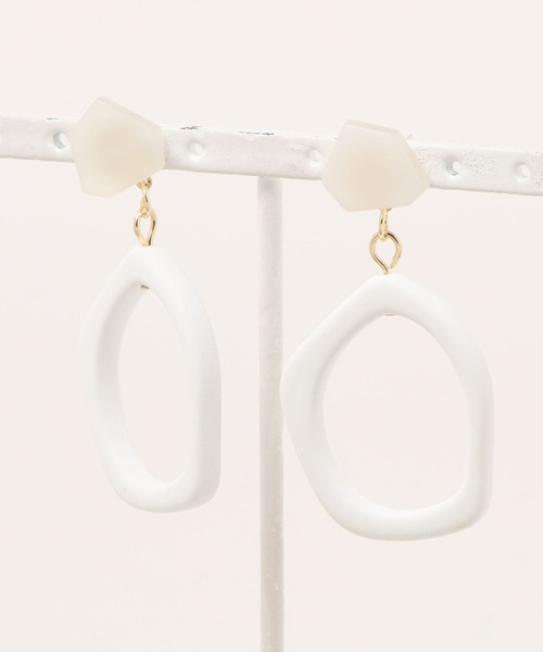 NiiNa(ニーナ)の「【NiiNa】ハイエンドデザインピアス(ピアス(両耳用)・レディース・シルバー/ホワイト/ゴールド/ブラック・FREE)」の9枚目の写真