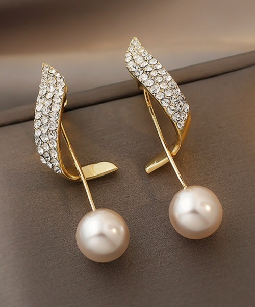 NiiNa(ニーナ)の「【NiiNa】ハイエンドデザインピアス(ピアス(両耳用)・レディース・シルバー/ホワイト/ゴールド/ブラック・FREE)」の7枚目の写真