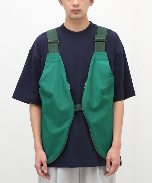 POLYPLOID(ポリプロイド)の「【POLYPLOID / ポリプロイド】BAG VEST C NYLON(その他アウター・メンズ・ブラック/グリーン・2)」の4枚目の写真