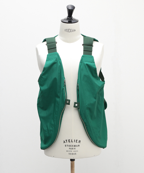 POLYPLOID(ポリプロイド)の「【POLYPLOID / ポリプロイド】BAG VEST C NYLON(その他アウター・メンズ・ブラック/グリーン・2)」の18枚目の写真
