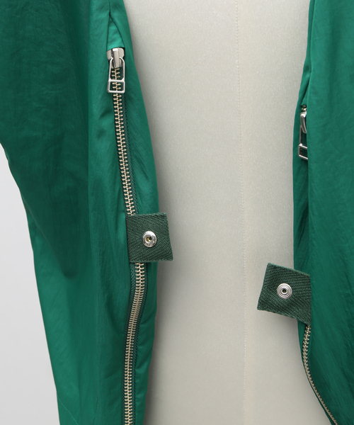 POLYPLOID(ポリプロイド)の「【POLYPLOID / ポリプロイド】BAG VEST C NYLON(その他アウター・メンズ・ブラック/グリーン・2)」の20枚目の写真