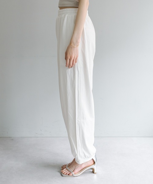 mystic（ミスティック）の「イージースポーティパンツ（スウェットパンツ・レディース・ベージュ/オフホワイト・FREE）」の16枚目の写真