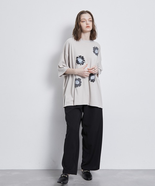 JUNRED（ジュンレッド）の「デフォルメフラワールーズTシャツ（Tシャツ/カットソー・メンズ・グリーン/ブラック/グレー系その他・S/M/L）」の7枚目の写真