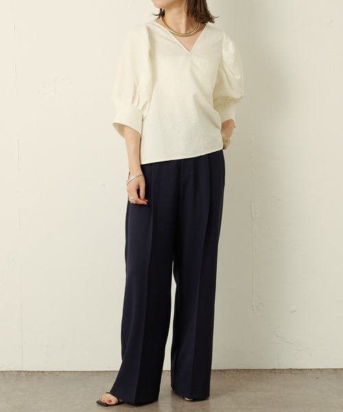 美品✨ omekashi/オメカシ　エンボスボリュームスリーブワンピース Omekashi（オメカシ）の「エンボスボリュームスリーブワンピース