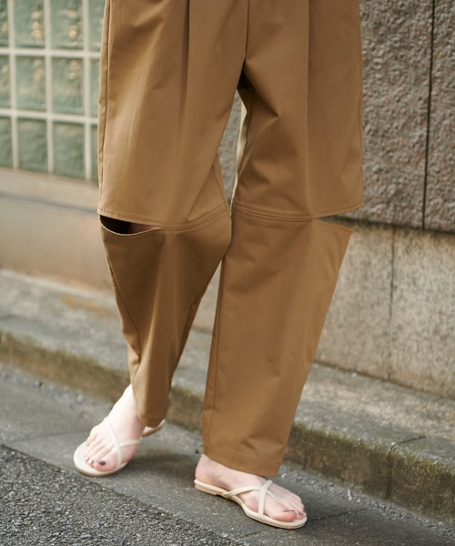 COMMRE（コムル）の「バナナスリットパンツ（その他パンツ・レディース・ベージュ/アイボリー・FREE）」の4枚目の写真