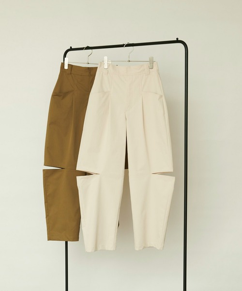 COMMRE（コムル）の「バナナスリットパンツ（その他パンツ・レディース・ベージュ/アイボリー・FREE）」の6枚目の写真