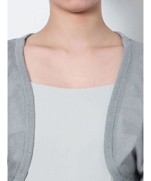 dazzlin（ダズリン）の「シアーショートカーディガン（カーディガン/ボレロ・レディース・モカ/オフホワイト/グレー・FREE）」の22枚目の写真