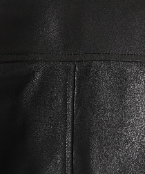 marka（マーカ）の「marka / マーカ：LEATHER PUFFED CAR COAT - lamb leather -：M23C-08CO01C[COR]（ブルゾン・メンズ・ブラック・1/2）」の13枚目の写真
