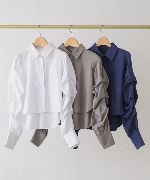 idem（イデム）の「unique sleeve shirt/袖タックショートシャツ（シャツ/ブラウス・レディース・ネイビー/グレー/オフホワイト・FREE）」の22枚目の写真